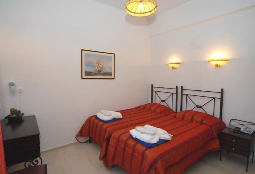 דירת חדר משפחתית, Skiathos Island Suites