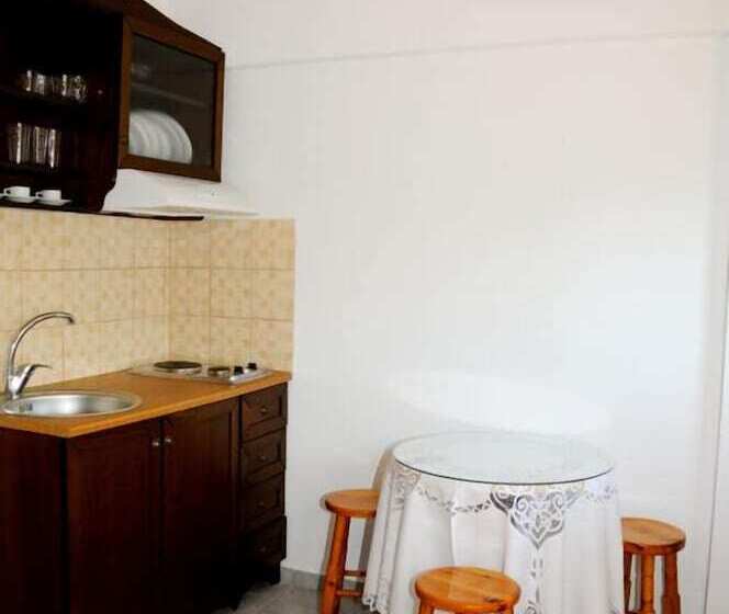 דירת חדר משפחתית, Skiathos Island Suites