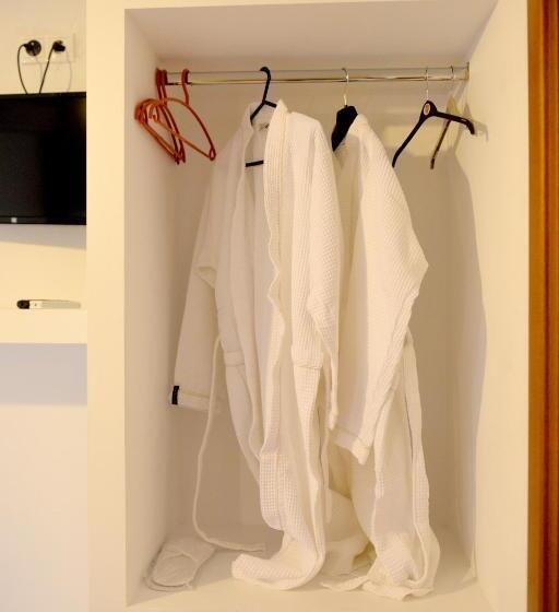 דירת שני חדרים, Skiathos Island Suites