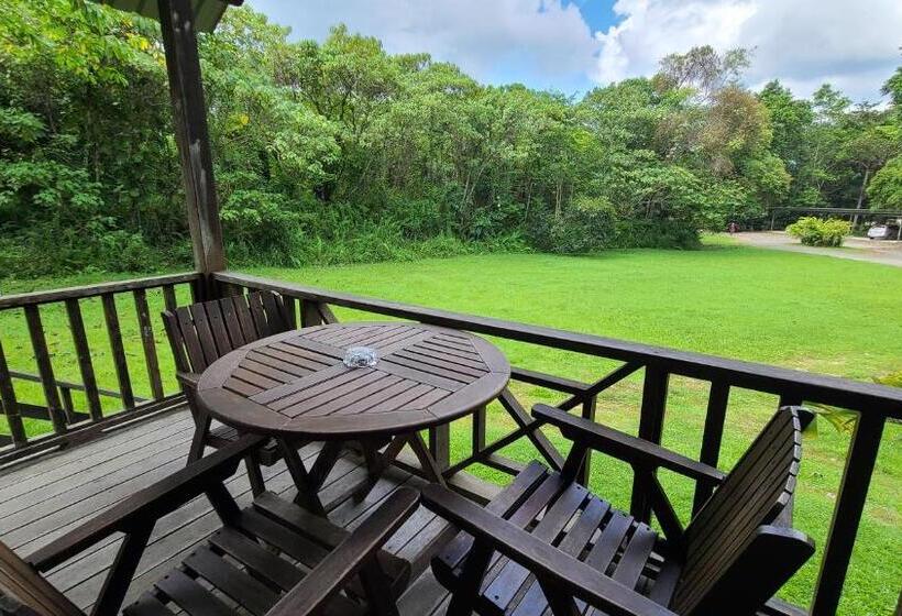 패밀리 룸, Sepilok B&b