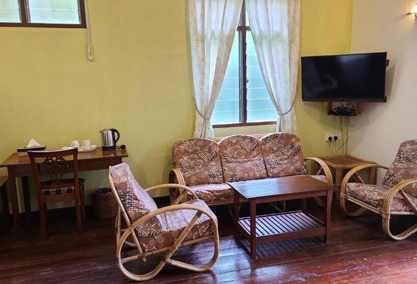 패밀리 룸, Sepilok B&b