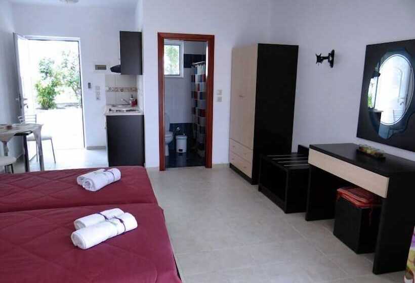 标准工作室, Anelia Boutique Studios & Apartments