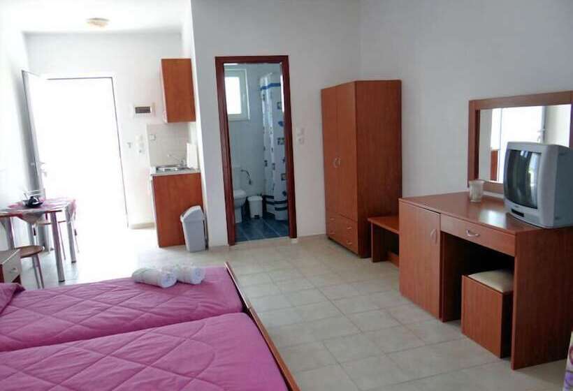 标准工作室, Anelia Boutique Studios & Apartments