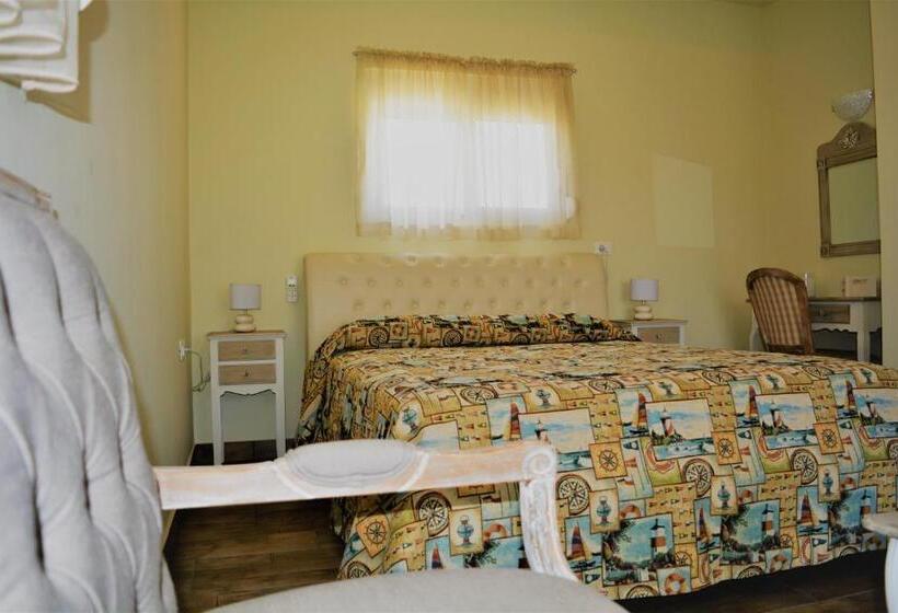 سوییت, Anelia Boutique Studios & Apartments