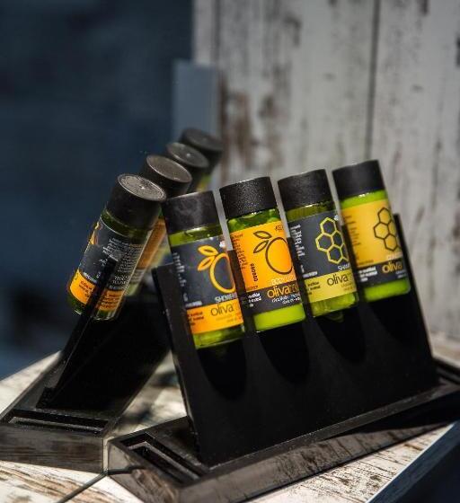 带阳台套房, Anelia Boutique Studios & Apartments