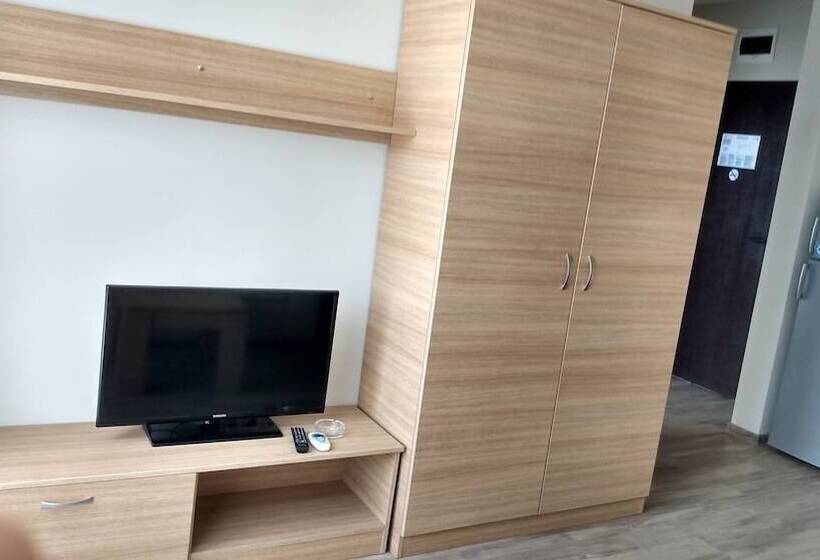 带1个卧室的带阳台的公寓, Apartkomplex Sorrento Sole Mare