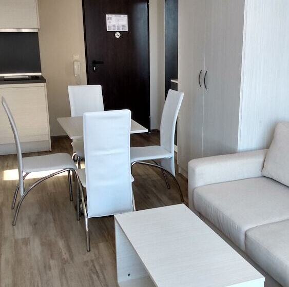 バルコニー付き１ベッドルームアパートメント, Apartkomplex Sorrento Sole Mare