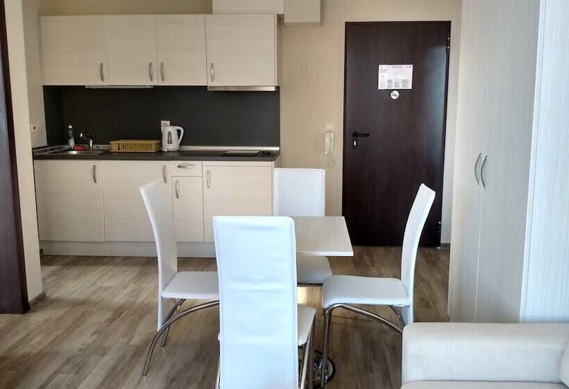 Апартаменты 1 Спальня с Балконом, Apartkomplex Sorrento Sole Mare