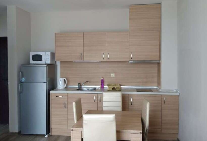 バルコニー付き１ベッドルームアパートメント, Apartkomplex Sorrento Sole Mare