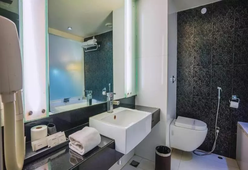 プレミアムルーム, Barsana Hotel & Resort Siliguri