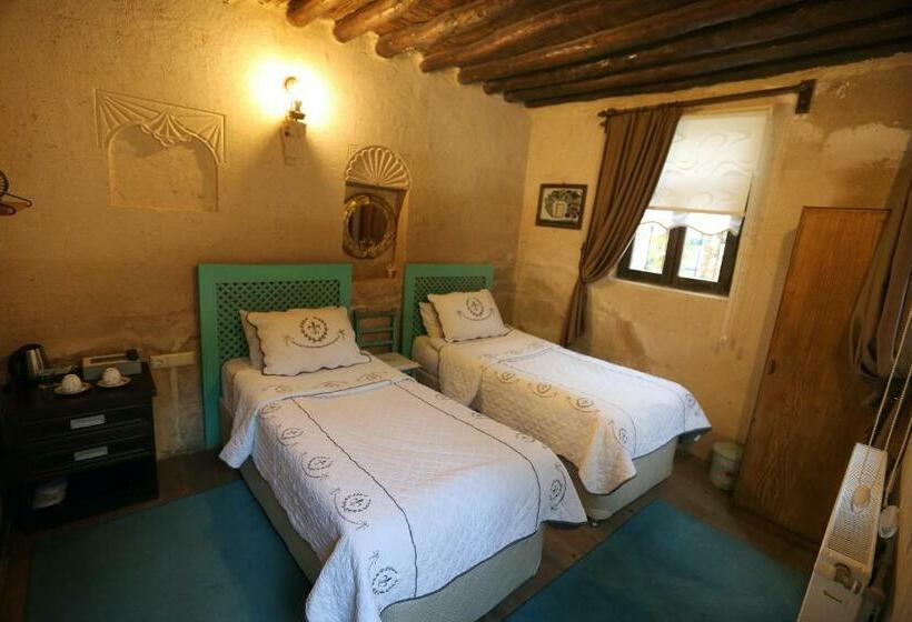 标准间, Antik Cave House