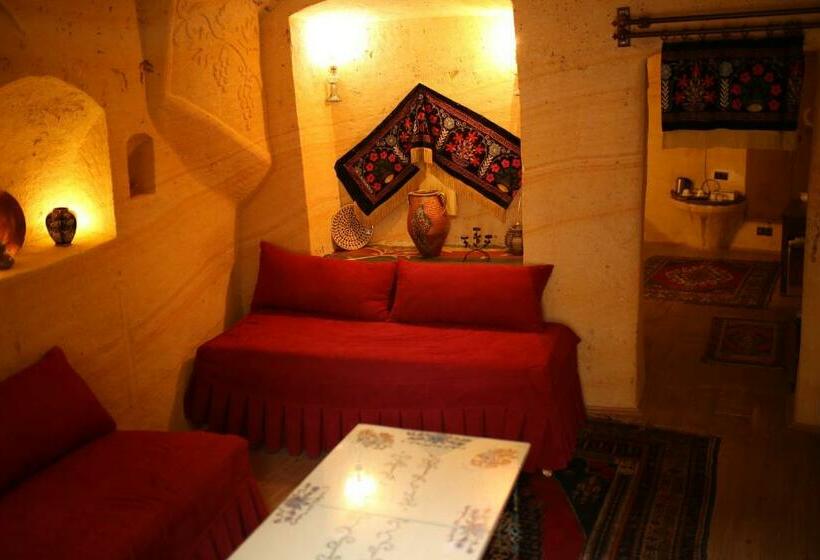 家庭套房, Antik Cave House