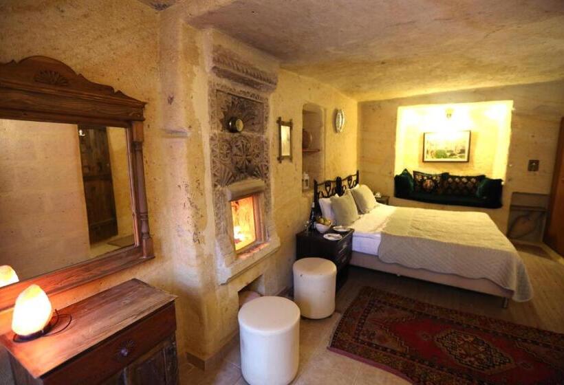 Номер Стандарт, Antik Cave House