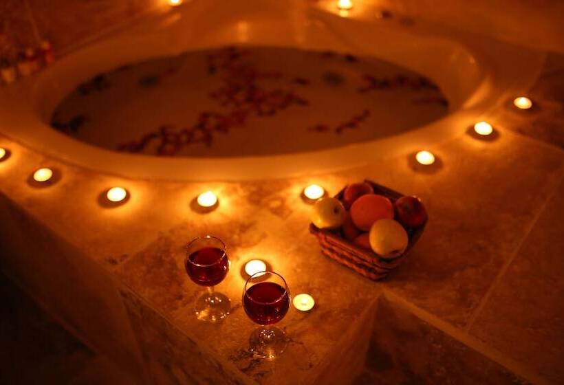 标准间, Antik Cave House