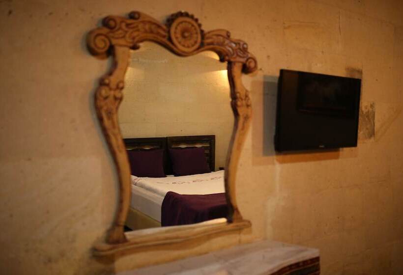 豪华房间, Antik Cave House