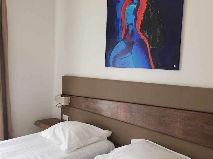 Номер Стандарт, Hôtel & Restaurant Les Mouettes