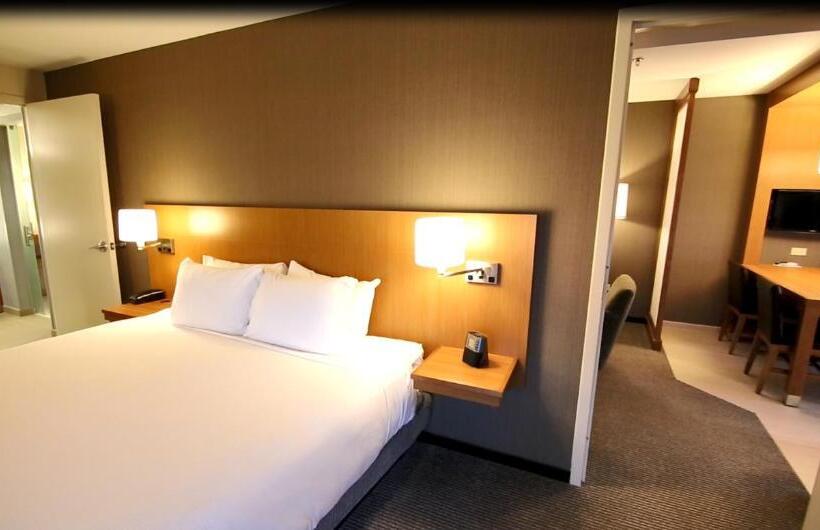 Люкс Кровать Кинг, Hyatt Place Dfw