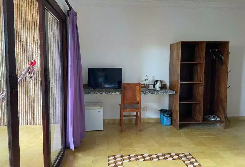 اتاق استاندارد با بالکن, Kep Lodge