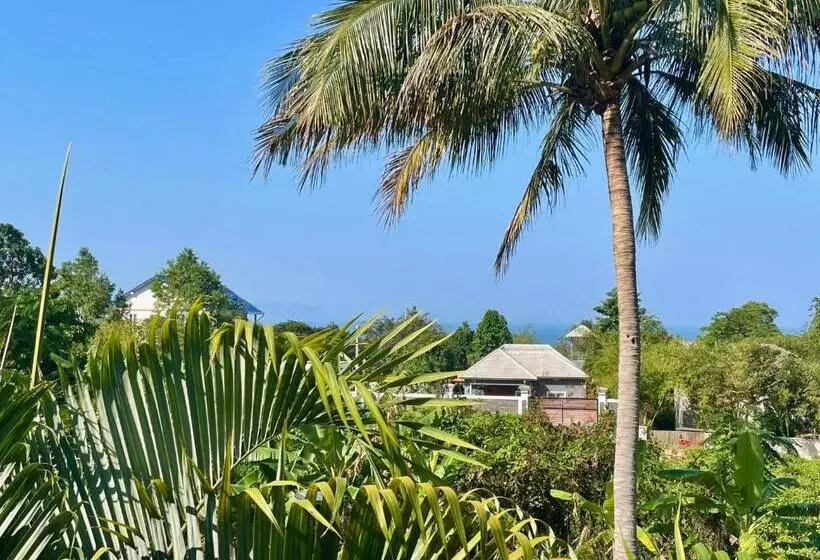 اتاق استاندارد چهار تخته با چشم‌انداز دریا, Kep Lodge