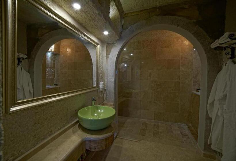 اتاق لوکس با بالکن, Panoramic Cave Hotel & Spa