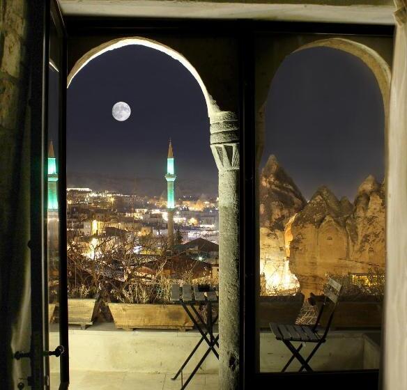 اتاق لوکس با بالکن, Panoramic Cave Hotel & Spa