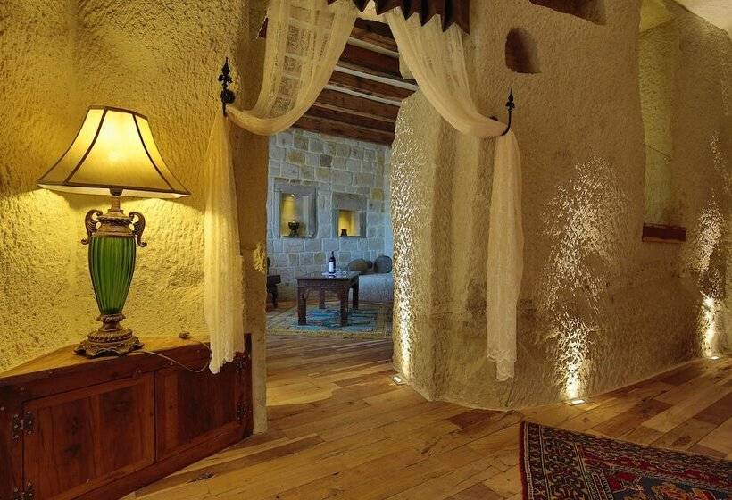 سوییت, Panoramic Cave Hotel & Spa