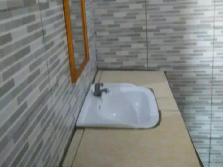 اتاق لوکس سه تخته, Syifa Homestay