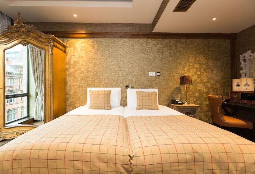 장애인용 디럭스룸, The Shankly