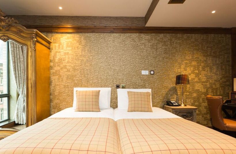 장애인용 디럭스룸, The Shankly