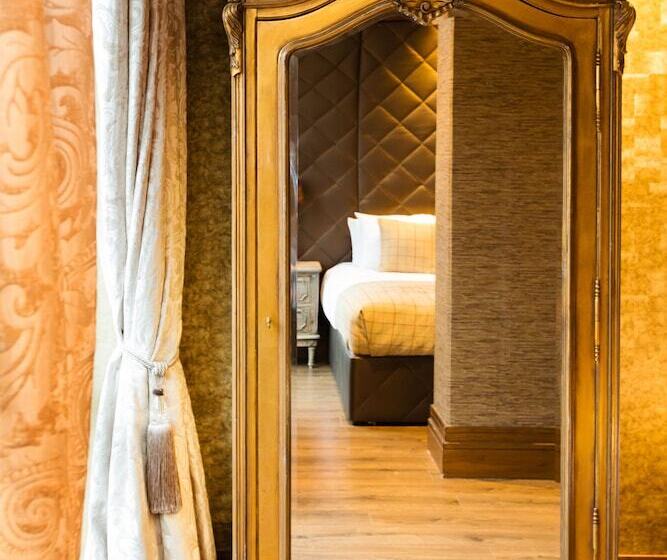 장애인용 디럭스룸, The Shankly