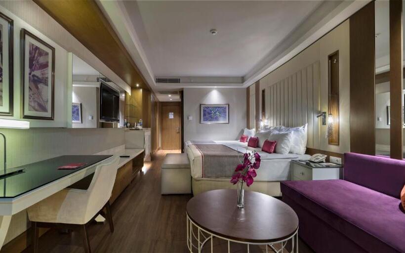 스탠다드 전망 룸, Trendy Lara