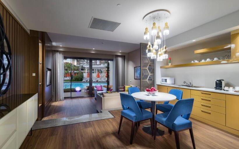 빌라 침실 1개, Trendy Lara