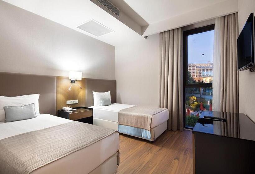 빌라 침실 1개, Trendy Lara