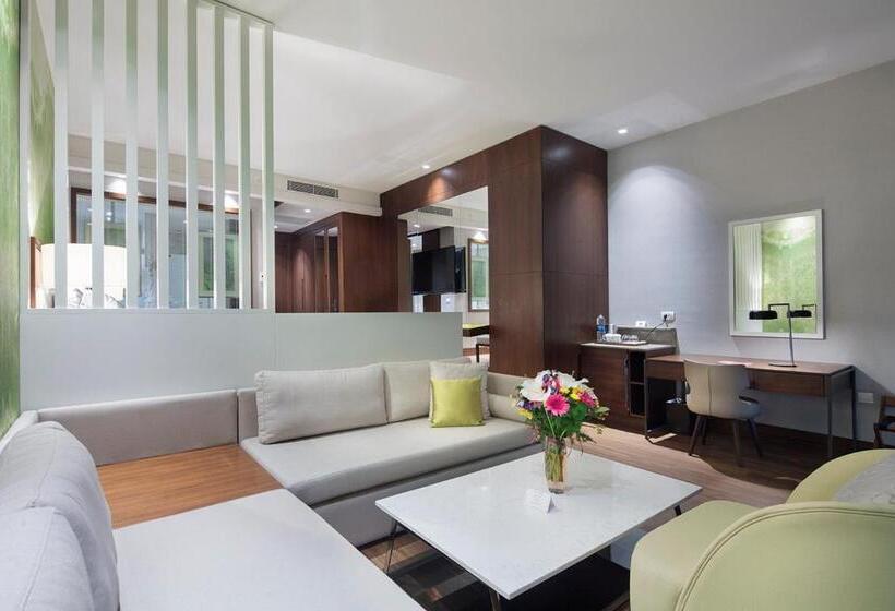 패밀리 스위트, Trendy Lara