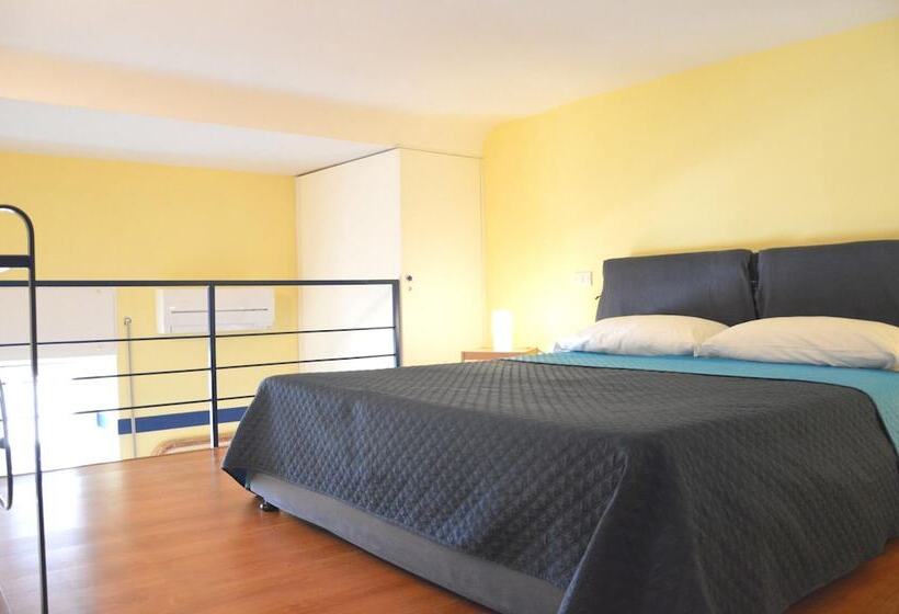 ドゥプレックスルーム, Sorrento Guest House