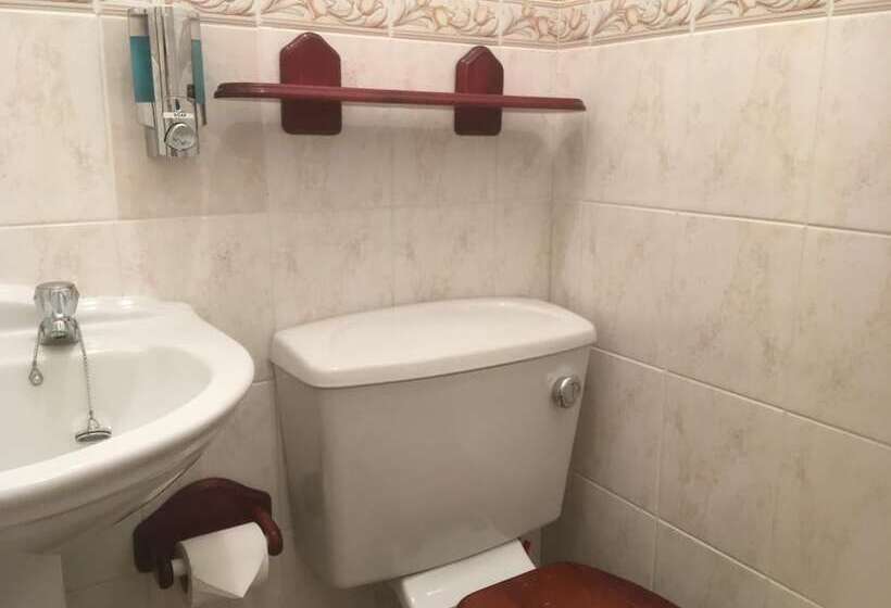 スタンダードルーム, Grove House Guest House