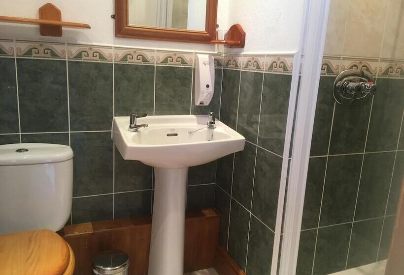 スタンダードシングルルーム, Grove House Guest House