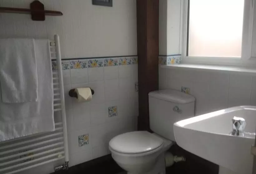 スタンダードルーム, Grove House Guest House