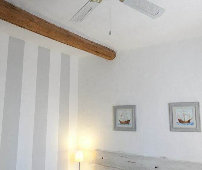 Superior Szoba, Il Borgo Di Genova