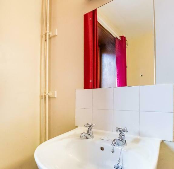 バスルーム共有のシングルスタンダード, Lost Guest House Aberdeen