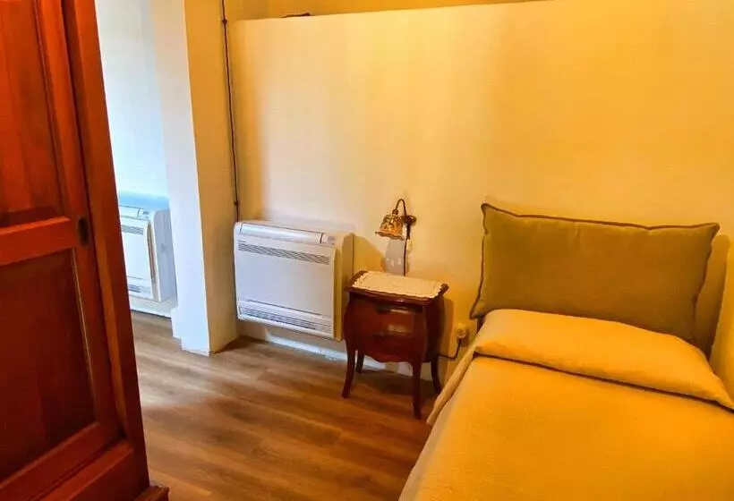 اتاق پنج‌تخته استاندارد, Morfeo Charming Rooms & Relax