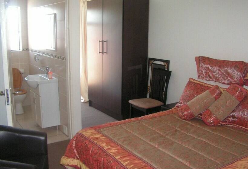 带双人床的经济房间, Moshitametsi Guesthouse