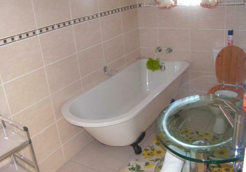 디럭스 룸, Moshitametsi Guesthouse
