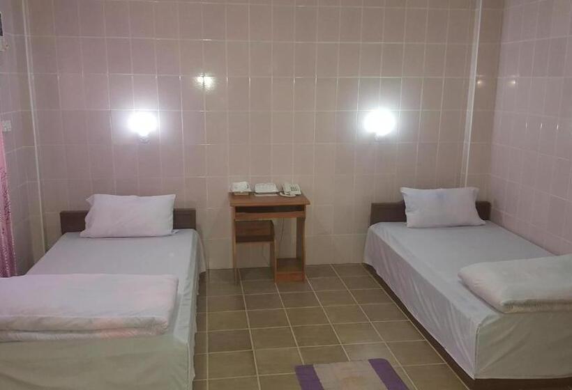 اتاق استاندارد, Red Dragon Hotel Hsipaw