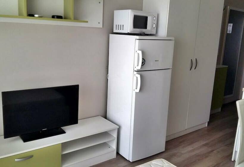 Студио Стандарт с Балконом, Apartkomplex Sorrento Sole Mare