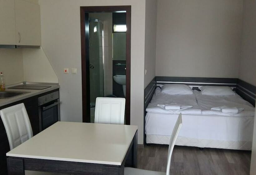 Студио Стандарт с Балконом, Apartkomplex Sorrento Sole Mare