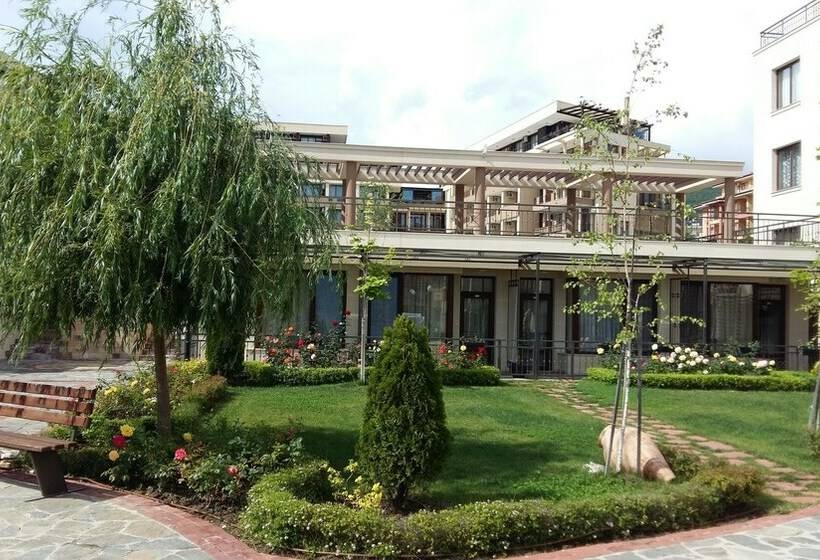 标准工作室带阳台, Apartkomplex Sorrento Sole Mare