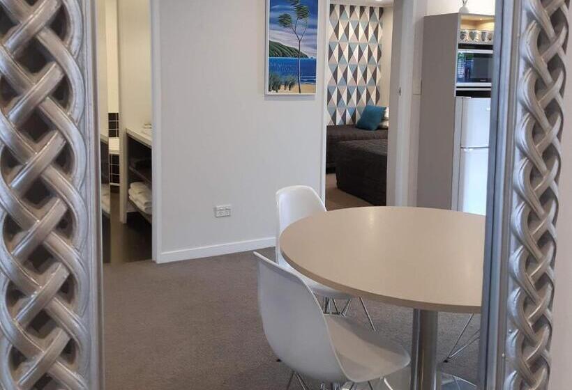 带2个卧室的套房, Asure Destiny On Fitzherbert Motel