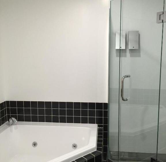 带2个卧室的套房, Asure Destiny On Fitzherbert Motel