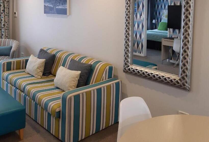 带2个卧室的套房, Asure Destiny On Fitzherbert Motel